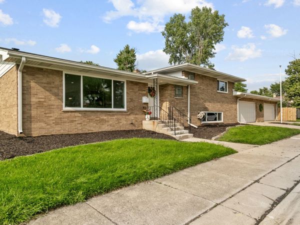 1554 Idlewild Lane, Homewood, IL 60430