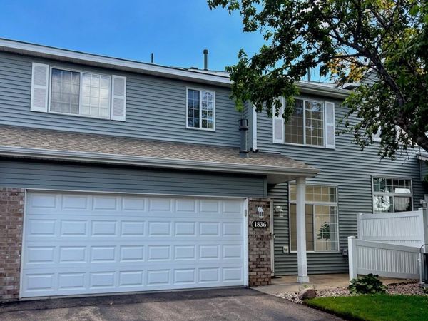 1836 Mockingbird Avenue , Shakopee, MN 55379