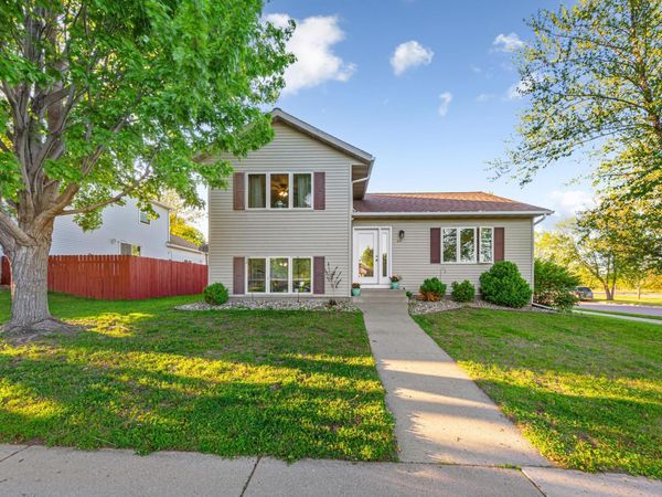601 Bassford Street, Saint Peter, MN 56082