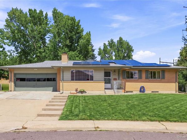 8035 E Jefferson Place , Denver, CO 80237