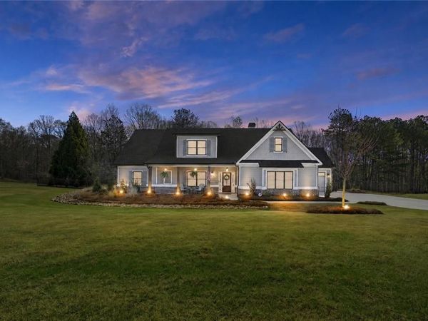 2128 Stonegate Way , Monroe, GA 30656