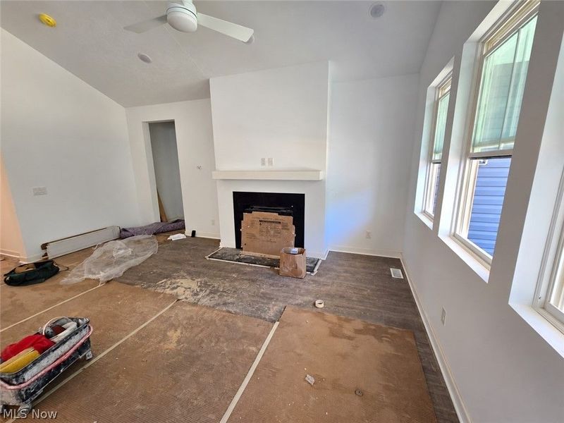 310 Delta Way, Elyria, OH 44035 Photo 9