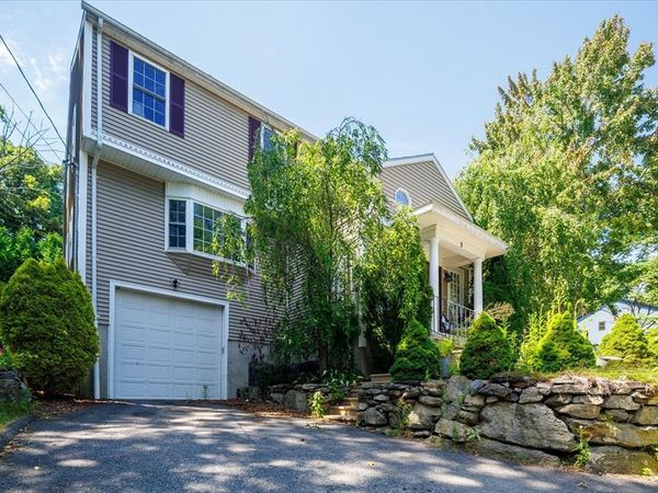 9 Ansonia Rd, Unit A, Worcester, MA 01605
