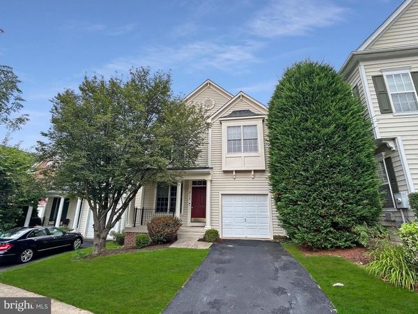 813 SUMMER WALK DRIVE, GAITHERSBURG, MD 20878