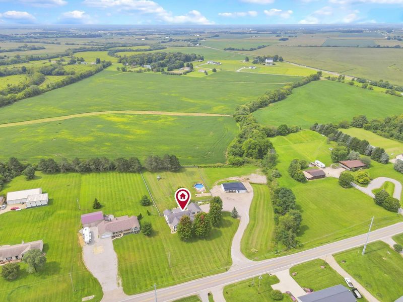 10575 State Route 56 E, Circleville, OH 43113 Photo 4