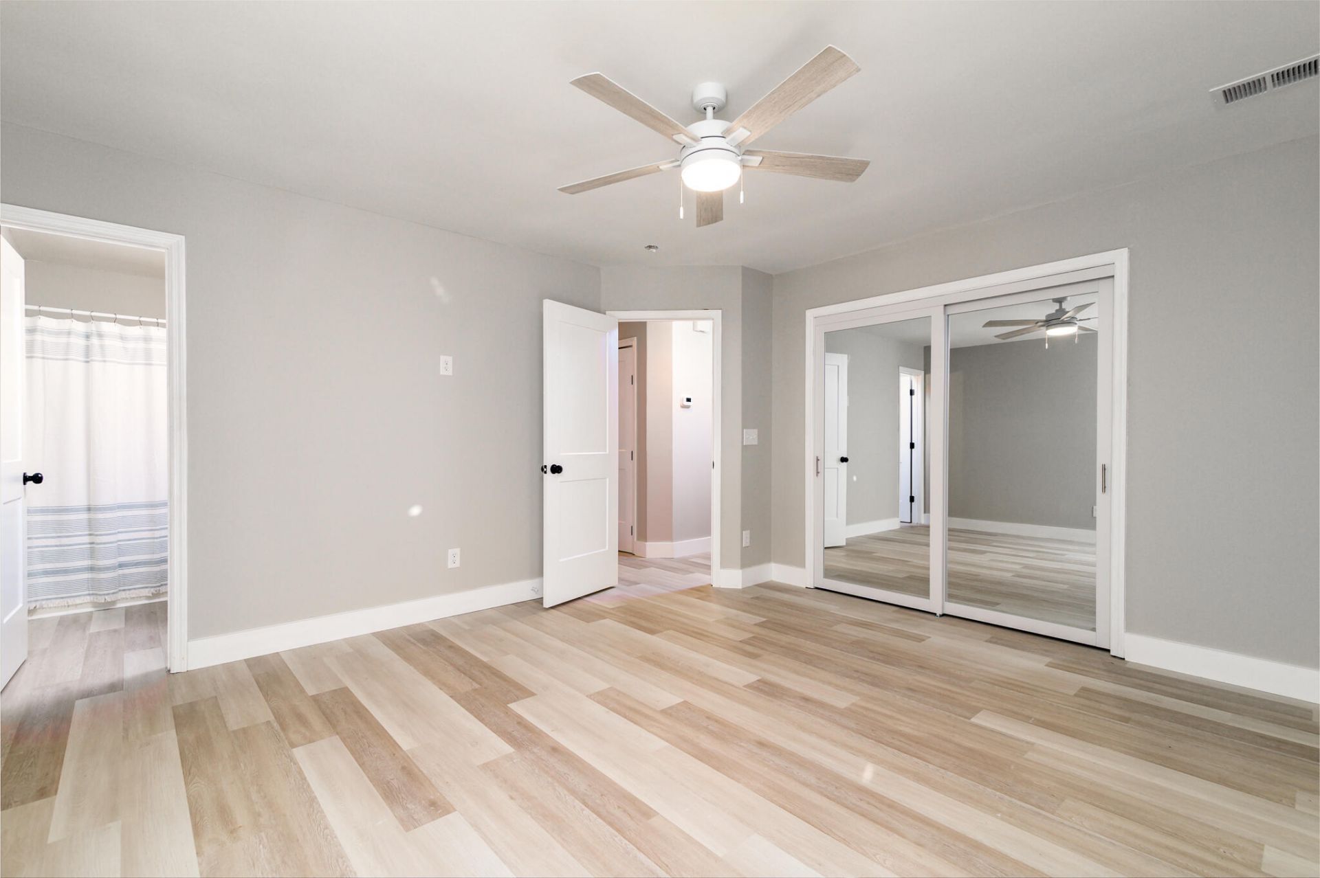 128 Droos Way Photo 11