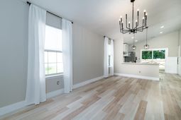 128 Droos Way photo 4