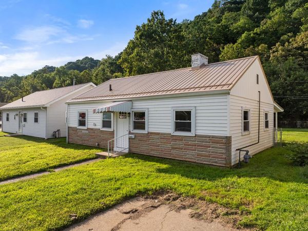 2503 Cadillac Ave, Wheeling, WV 26003