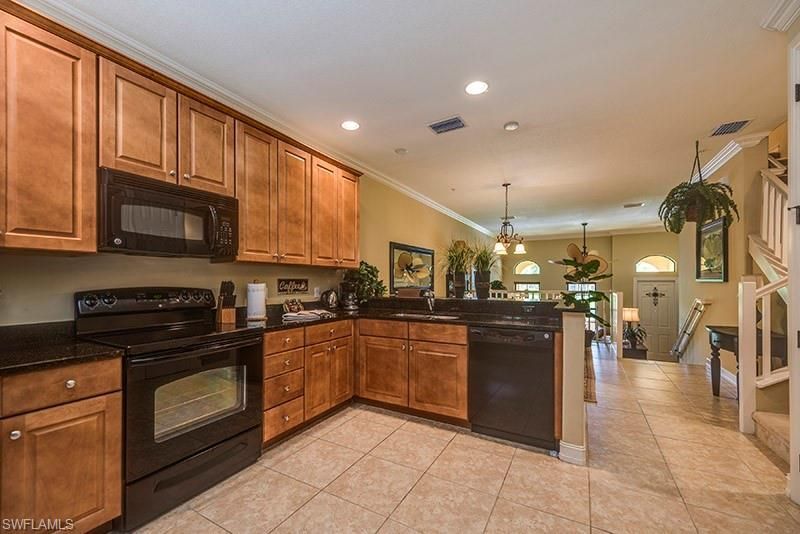 8091 Bibiana Way , Unit 602, Fort Myers, FL 33912 Photo