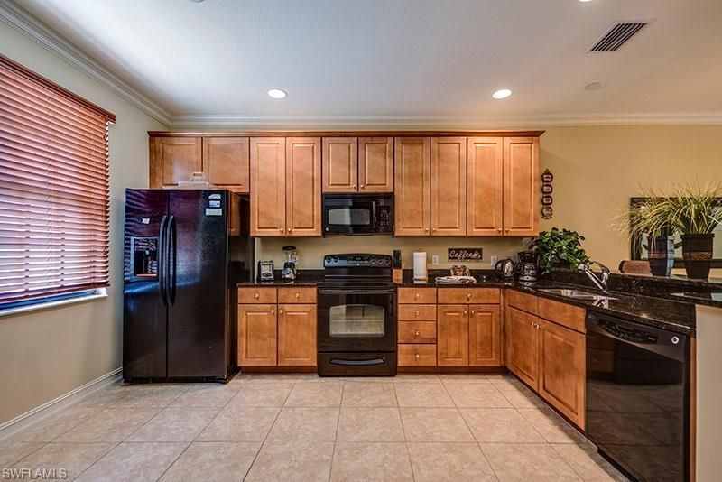8091 Bibiana Way , Unit 602, Fort Myers, FL 33912 Photo