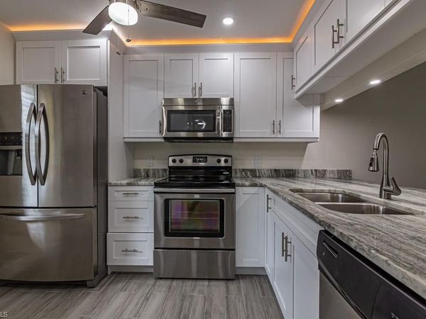 2562 Kings Lake BLVD , Unit 102, NAPLES, FL 34112