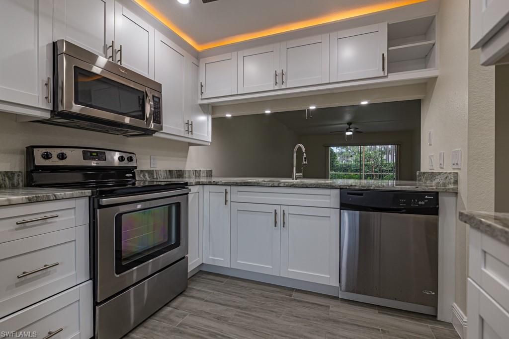 2562 Kings Lake Blvd, Unit 102, Naples, FL 34112 Photo
