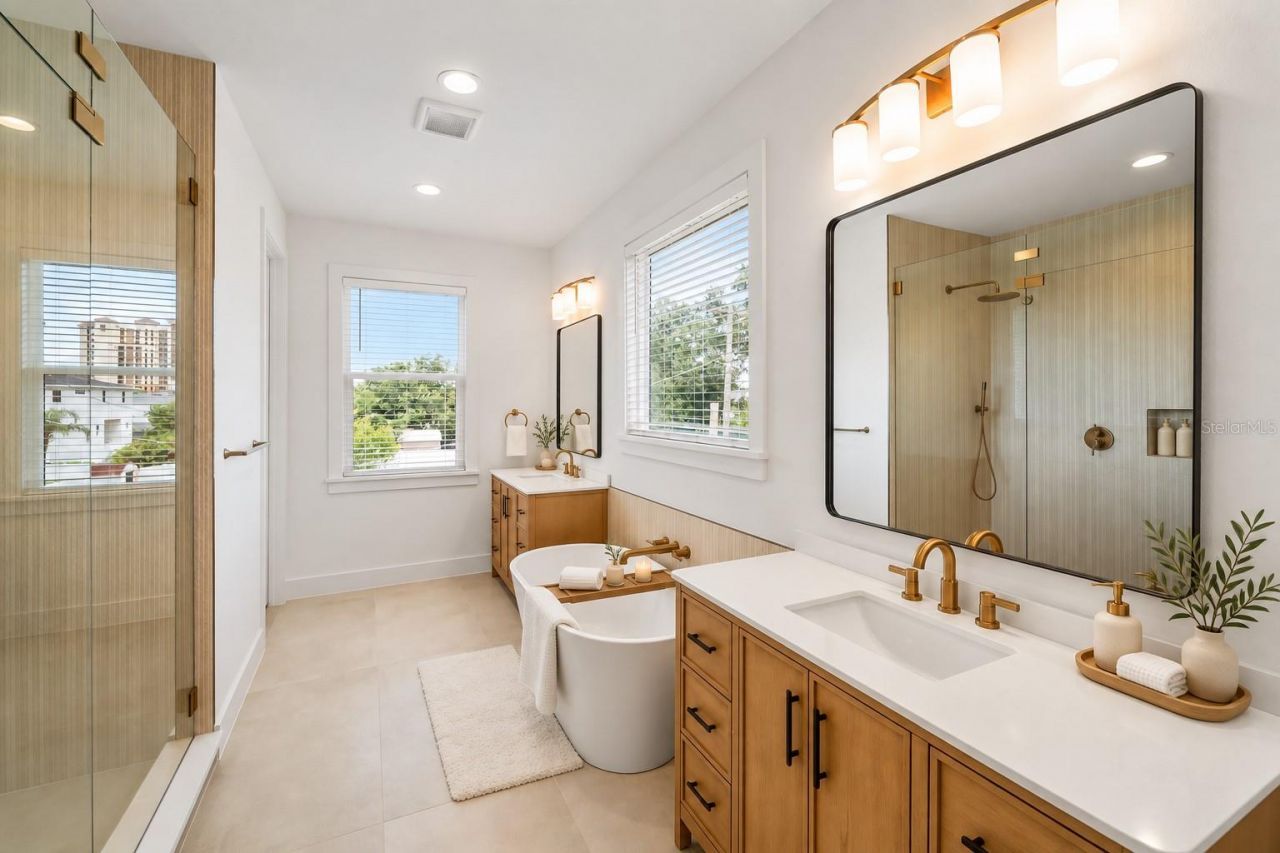 4719 W Wyoming Avenue, Tampa, FL 33616 Photo
