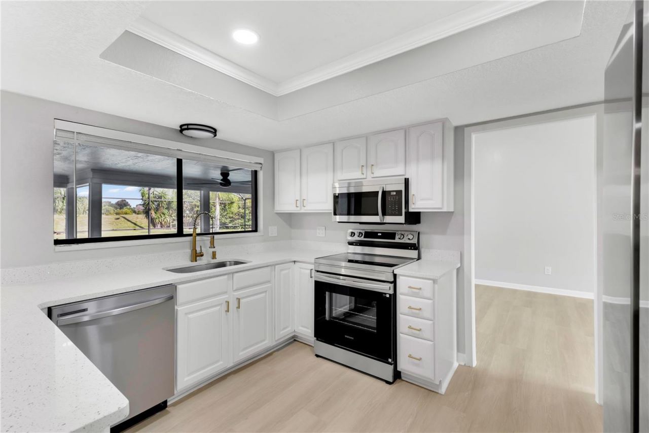 5313 Jade Circle, Belle Isle, FL 32812 Photo