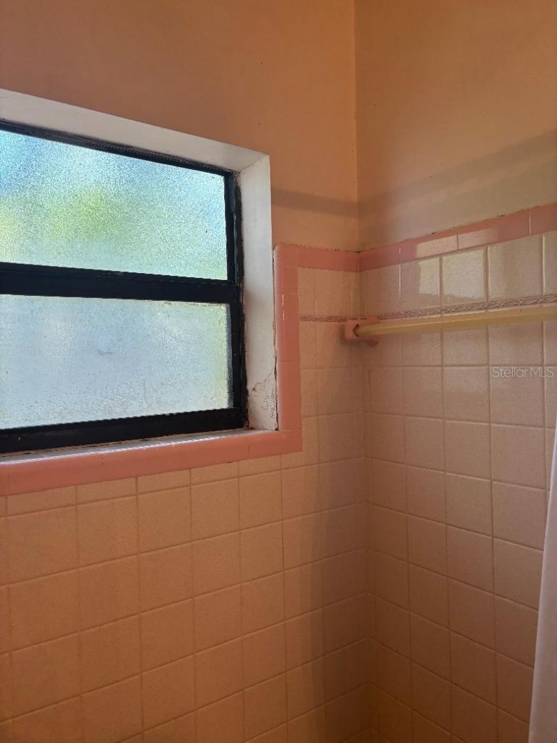 2443 66th Terrace S, Saint Petersburg, FL 33712 Photo