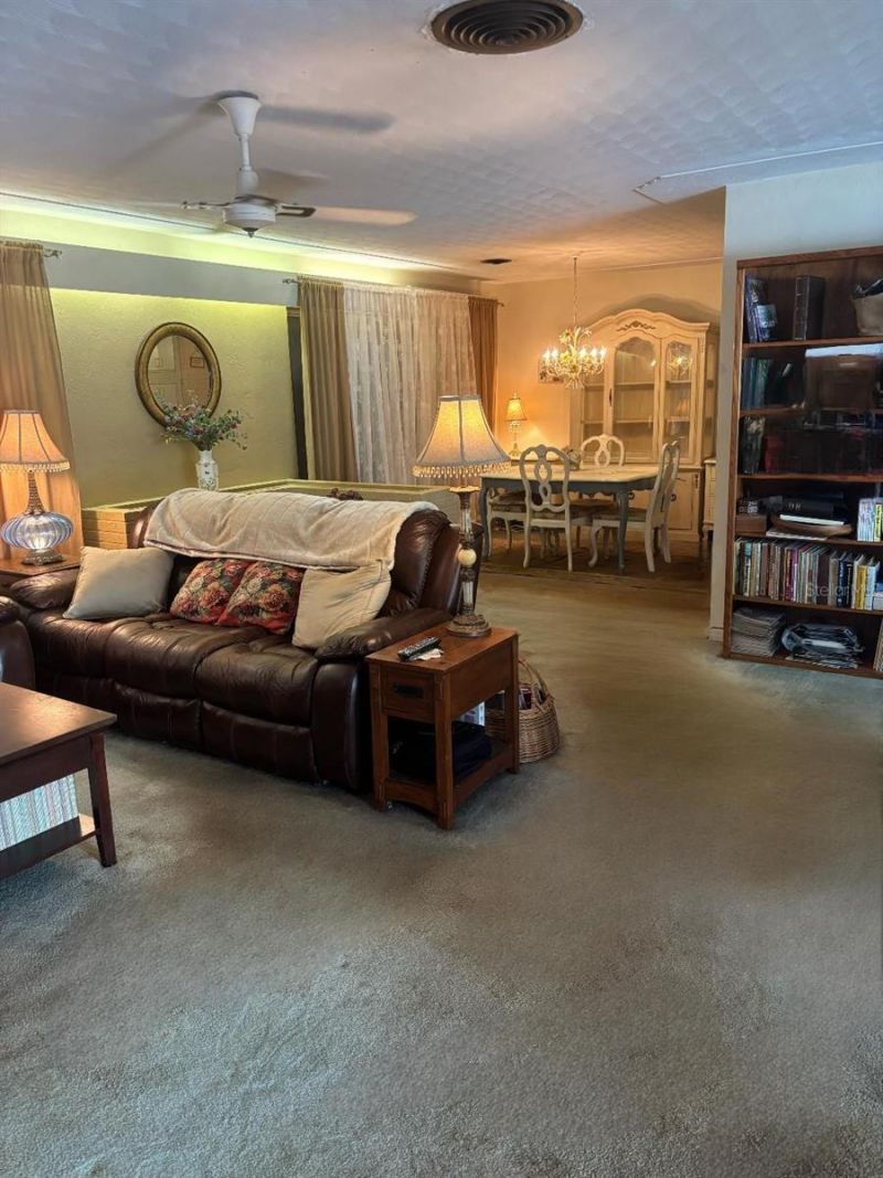 2443 66th Terrace S, Saint Petersburg, FL 33712 Photo