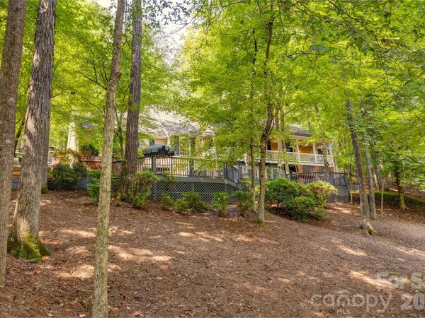 129 Overbrook Drive NE, Concord, NC 28025