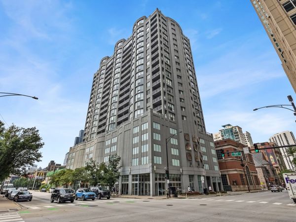 600 N Dearborn Street , Unit 1805, Chicago, IL 60654
