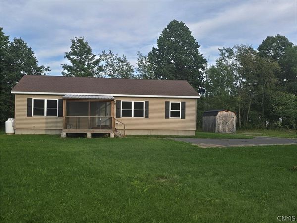 8222 Valley Road, Oriskany Falls, NY 13425