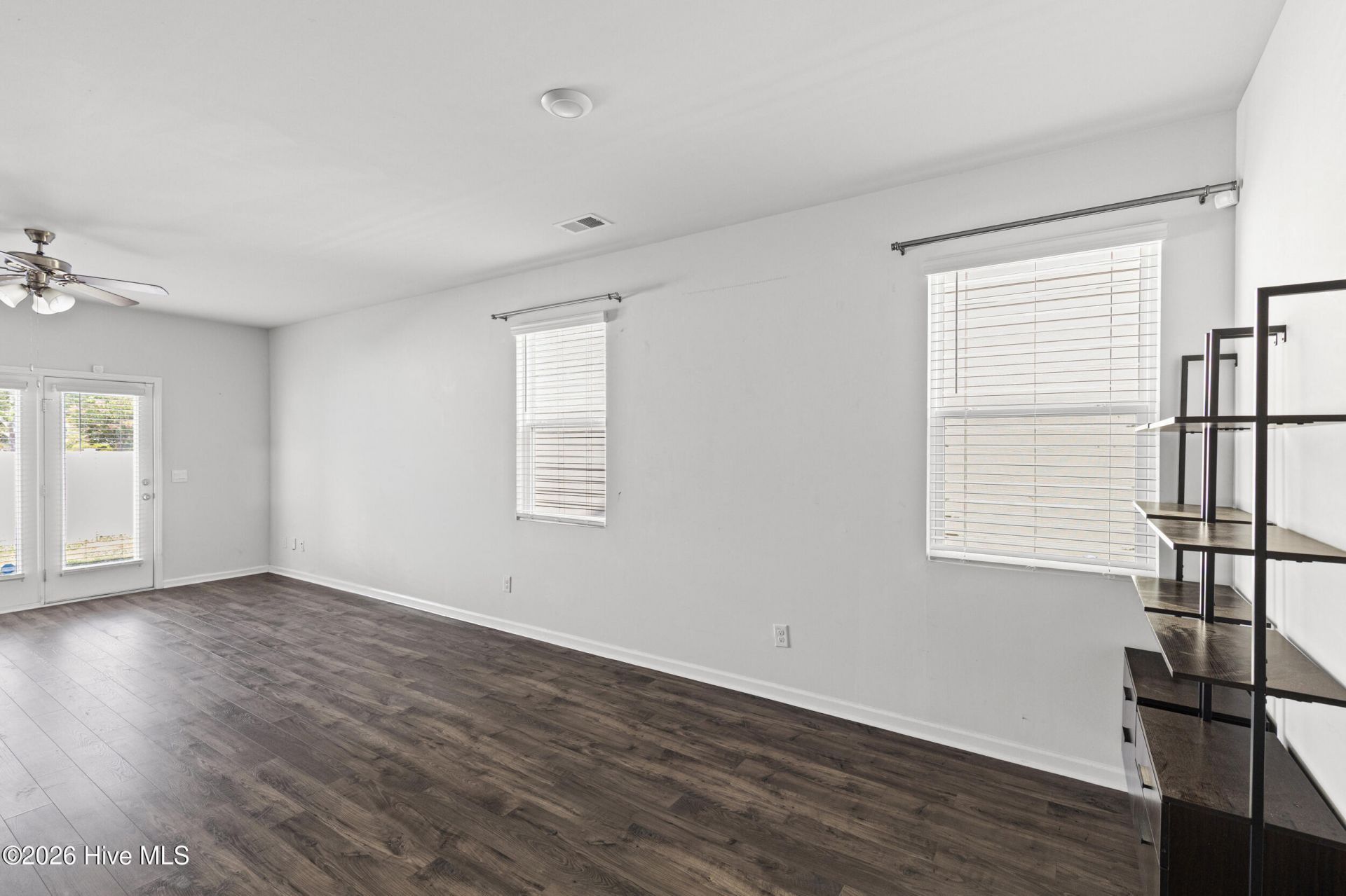 2943 Calli Crossing Drive Photo 16