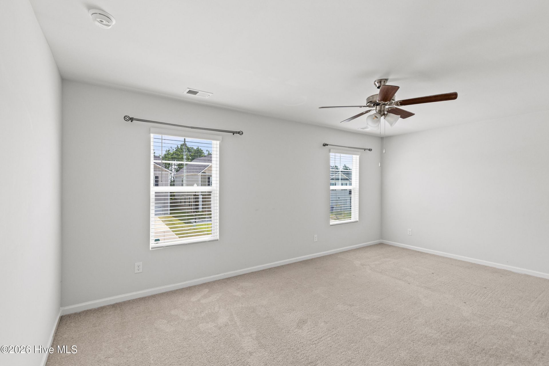 2943 Calli Crossing Drive Photo 24