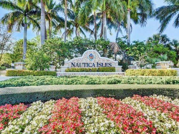 5088 NORTHERN LIGHTS Drive, Greenacres, FL 33463