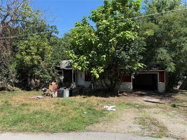 706 McClain Street, Richland, MO 65556