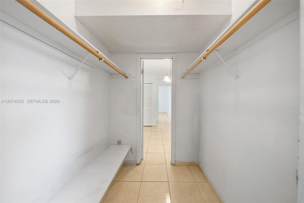 14155 SW 87th St , Unit 404-E, Miami, FL 33183 Photo