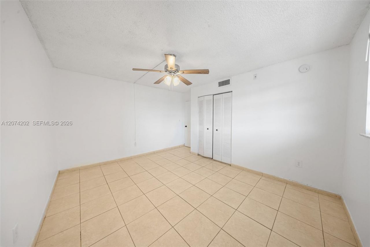 14155 SW 87th St , Unit 404-E, Miami, FL 33183 Photo