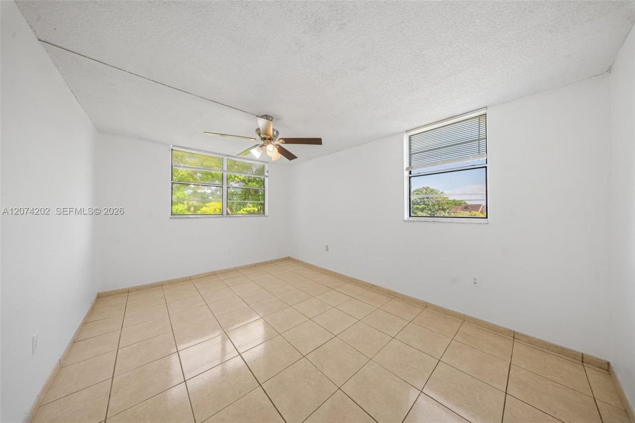 14155 SW 87th St , Unit 404-E, Miami, FL 33183 Photo