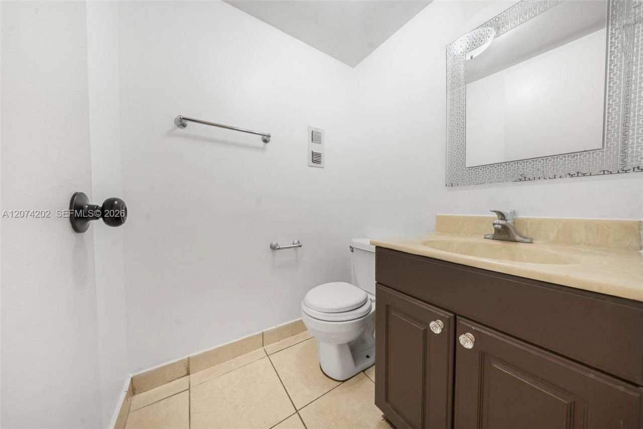 14155 SW 87th St , Unit 404-E, Miami, FL 33183 Photo