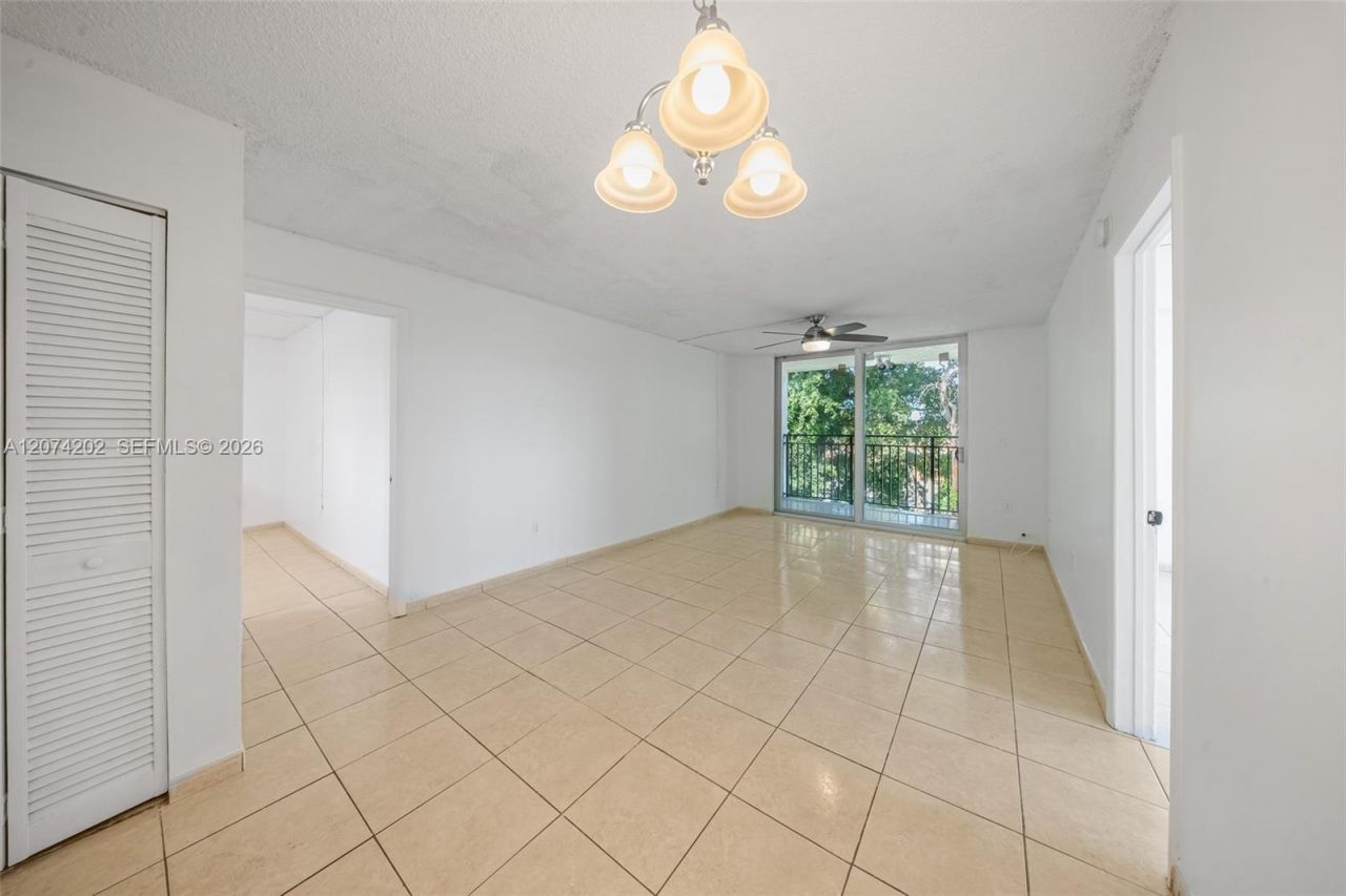 14155 SW 87th St , Unit 404-E, Miami, FL 33183 Photo