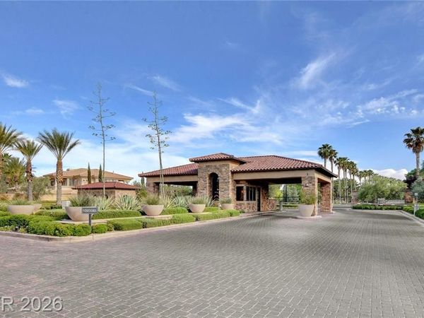 7655 Spanish Bay Drive, Las Vegas, NV 89113