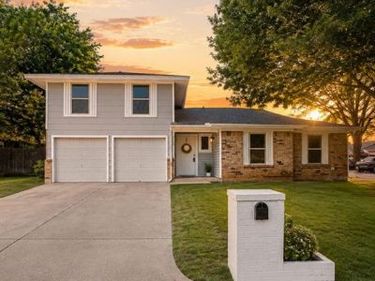 1233 Nicole Way, Fort Worth, TX 76028