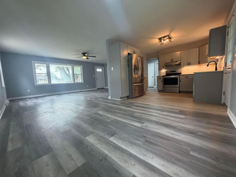3669 Kay Drive , Zanesville, OH 43701 Photo 5