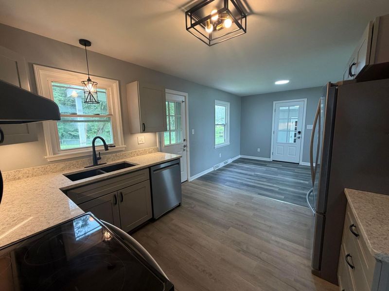 3669 Kay Drive , Zanesville, OH 43701 Photo 6
