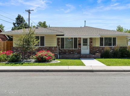 1590 York Way, Sparks, NV 89431 Photo