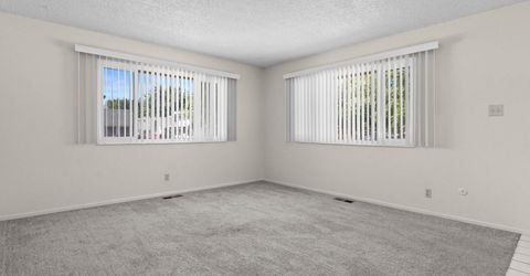 1590 York Way, Sparks, NV 89431 Photo