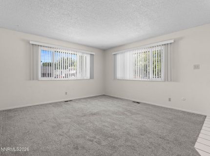 1590 York Way, Sparks, NV 89431 Photo