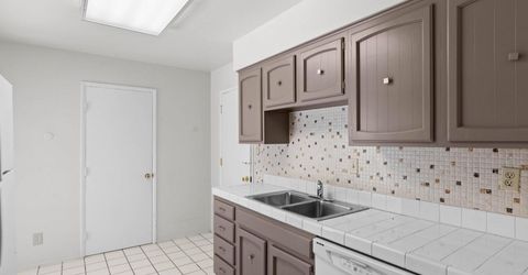 1590 York Way, Sparks, NV 89431 Photo