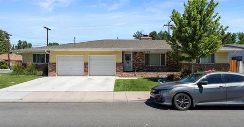 1590 York Way, Sparks, NV 89431 Photo