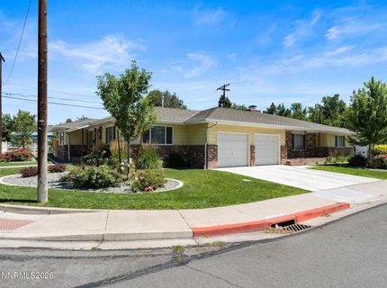 1590 York Way, Sparks, NV 89431 Photo