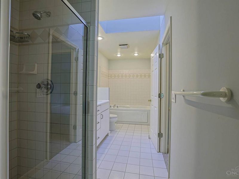 520 Missouri Avenue, Cincinnati, OH 45226 Photo 22