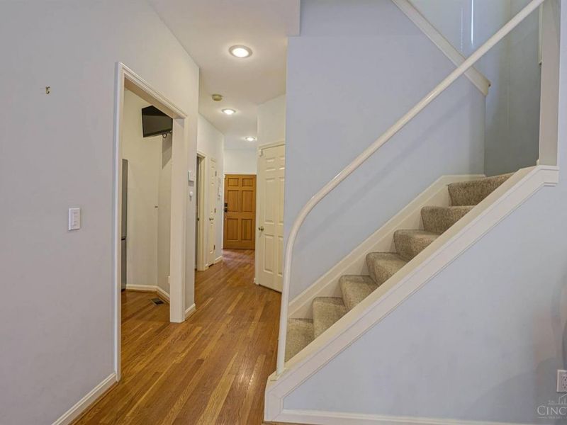 520 Missouri Avenue, Cincinnati, OH 45226 Photo 6