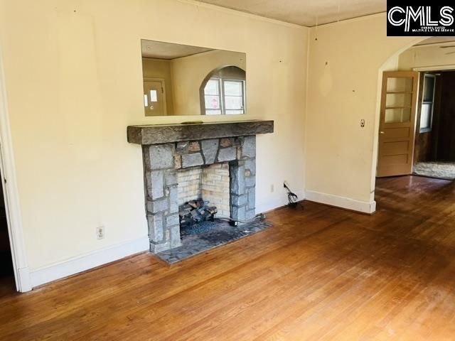 215 Greenwood Road  Photo 9
