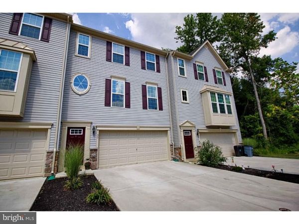33 WALLACE STREET, MOUNT HOLLY, NJ 08060