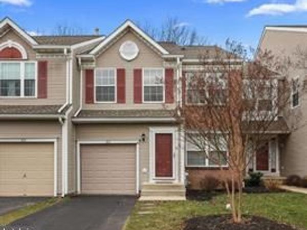 104 QUINCE CIRCLE, NEWTOWN, PA 18940