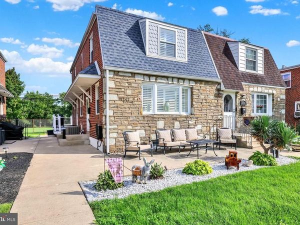 9247 OUTLOOK AVENUE, PHILADELPHIA, PA 19114