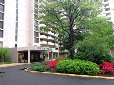 4141 N HENDERSON ROAD, Unit 322, ARLINGTON, VA 22203