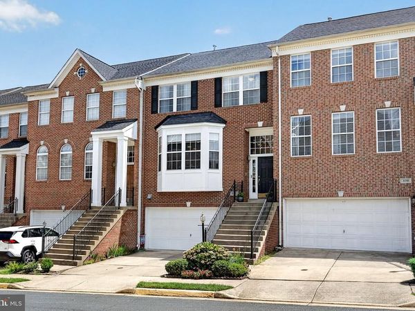 838 REVELSTORE TERRACE NE, LEESBURG, VA 20176